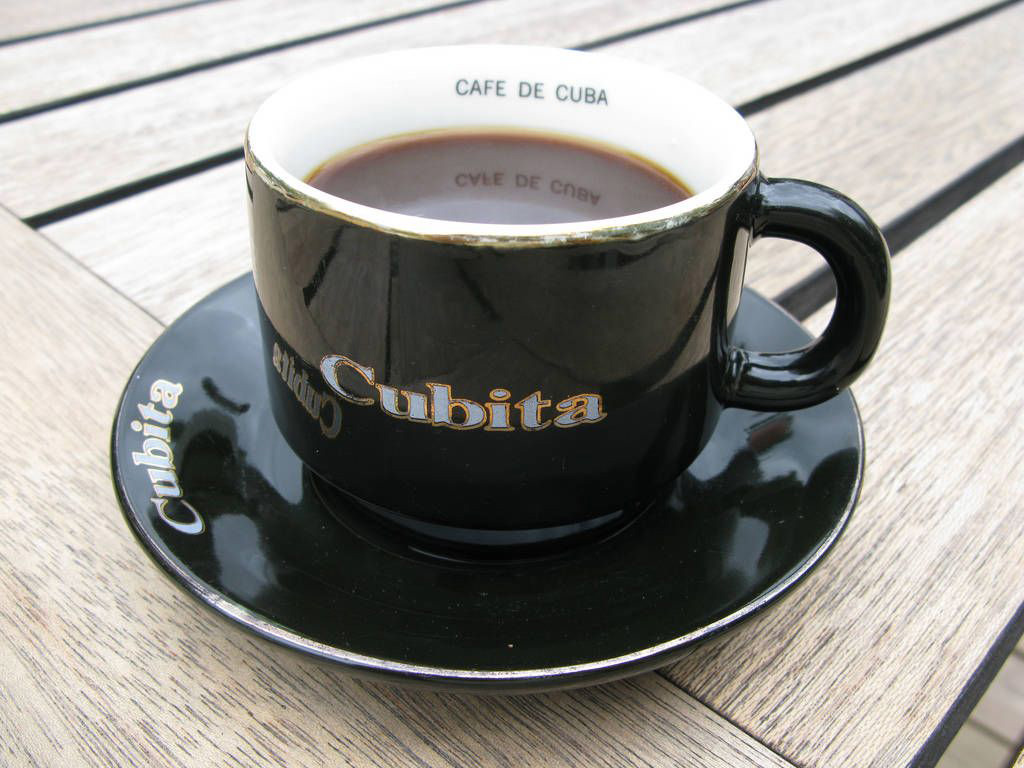 cafe cubano kubańskie śniadanie