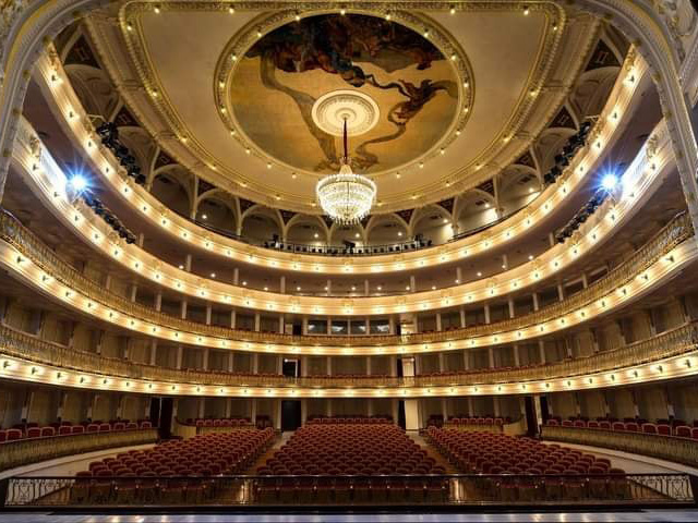 Gran Teatro de la Habana kultowe miejsca w Hawanie