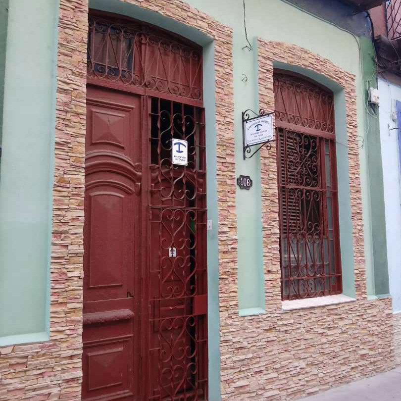 Casa Familiar Pretexto w Hawanie